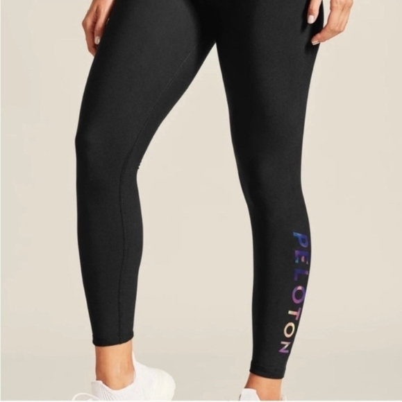 Peloton Pants - Peloton Spirit Cadence Leggings Size Small